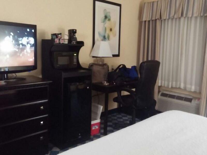 Holiday Inn Columbus North I-270 Worthington Εξωτερικό φωτογραφία