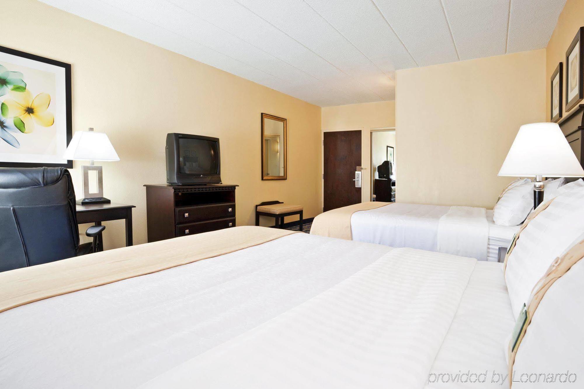 Holiday Inn Columbus North I-270 Worthington Δωμάτιο φωτογραφία